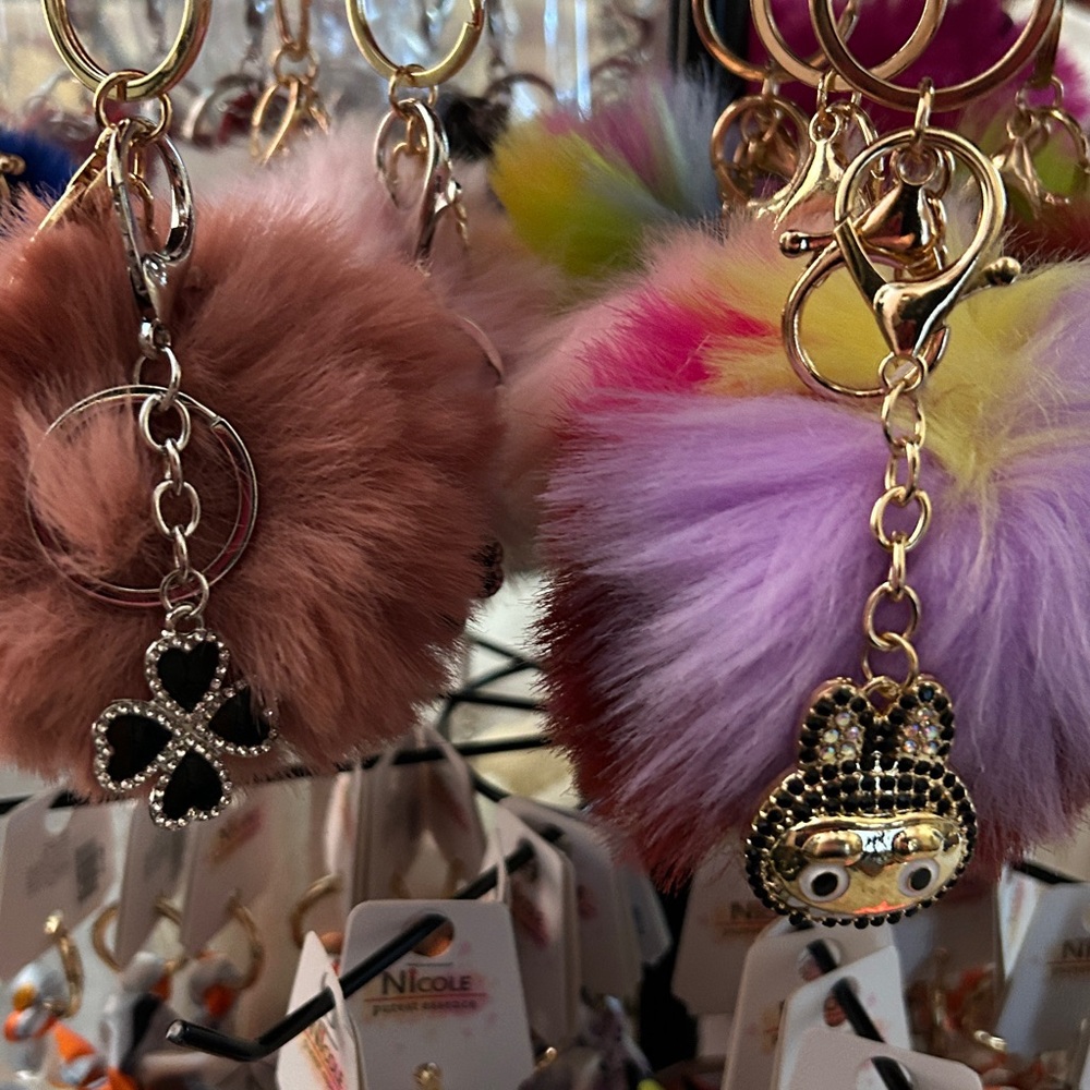 Unlisted👛Charms/Key Chains👛 - Picture 10 of 10